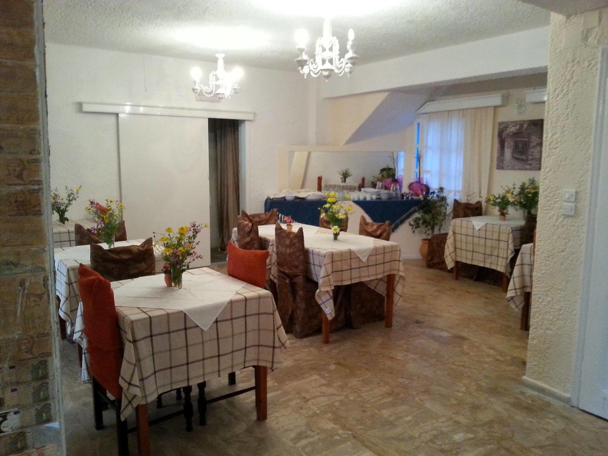 Hotel Kamari Масурі Екстер'єр фото